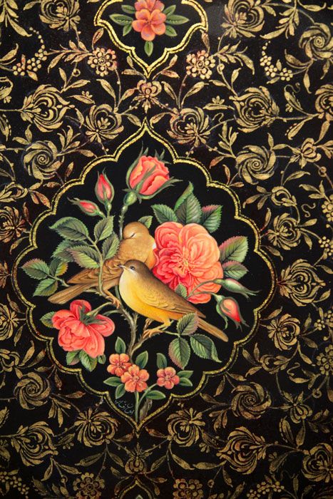 نقاشی گل و مرغ به انگلیسی