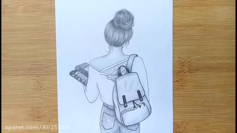 طراحی نقاشی دخترانه با مداد سیاه