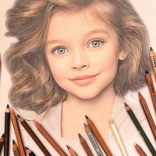 نقاشی چهره با مداد رنگی دخترانه
