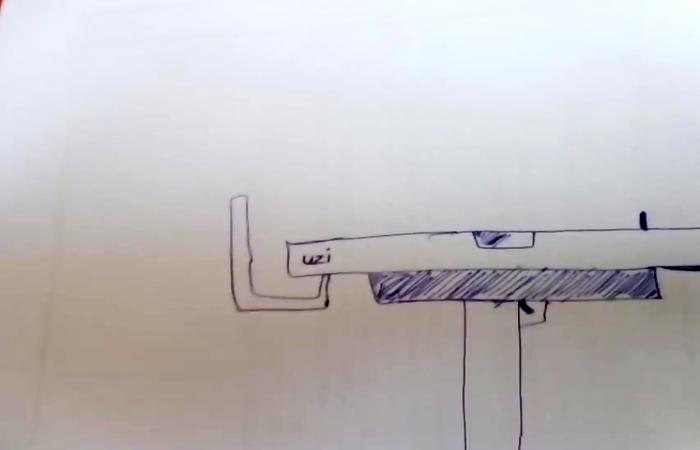 نقاشی اسلحه کلاشینکف
