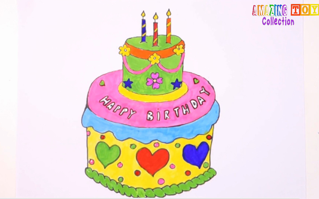 نقاشی کودکانه روی کیک تولد