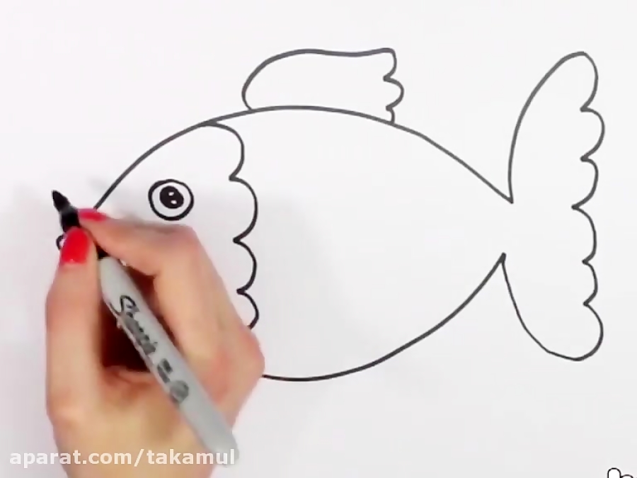 نقاشی ماهی ساده کودکانه